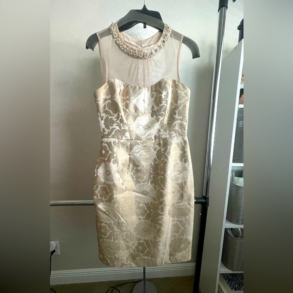 Maggy London Strapless Beige Floral Dress - Picture 1 of 3